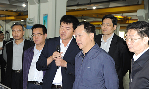 4月9日上午,市委书记,市人大常委会主任徐建华等市领导在胡浩举